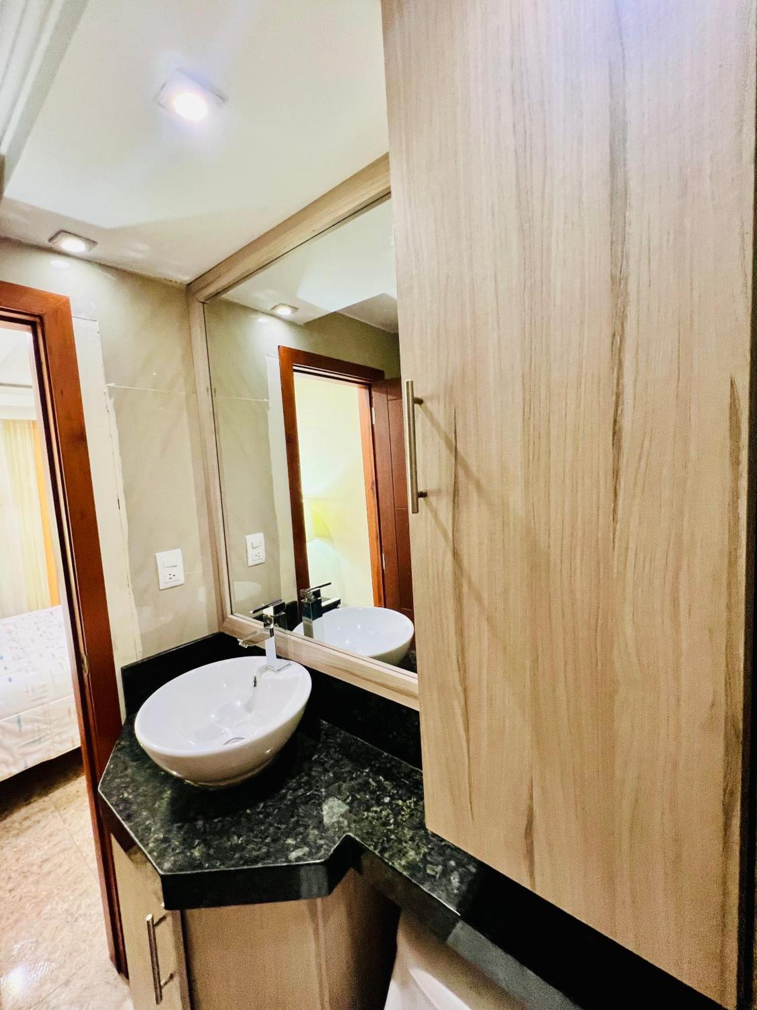 Sol Y Confort Suites Machala Zewnętrze zdjęcie